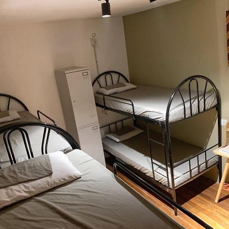 Hostel Hornbill'S Nest Kuching Zewnętrze zdjęcie
