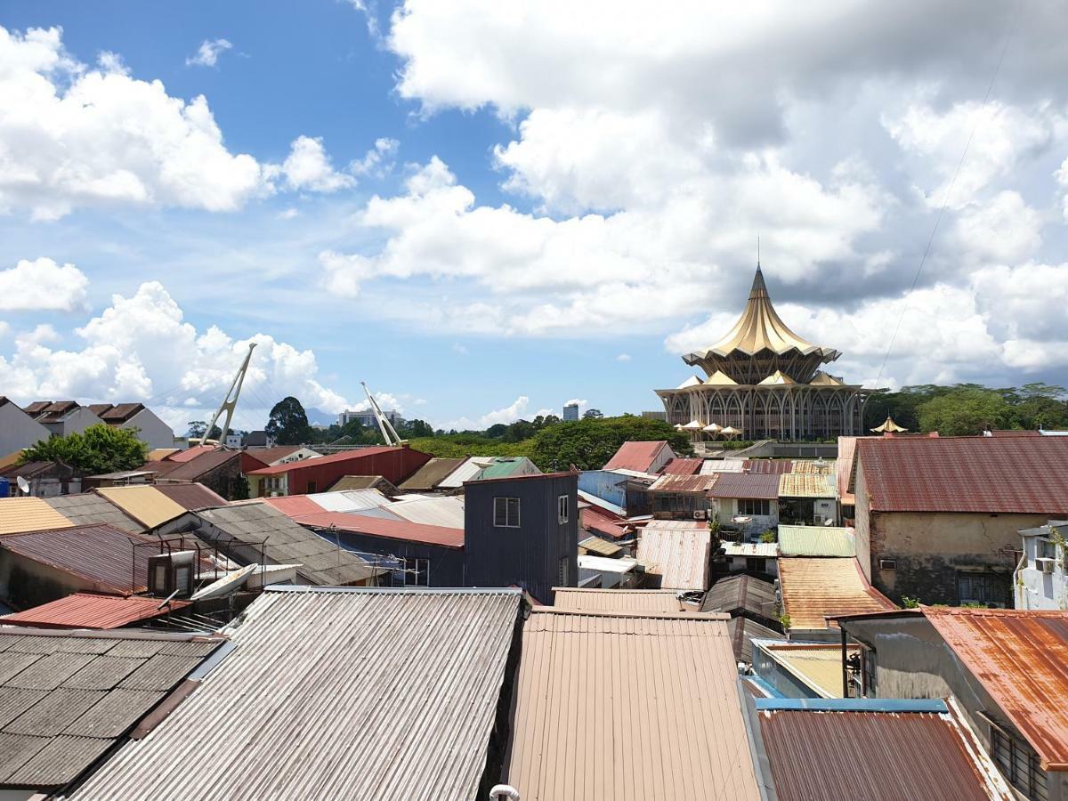 Hostel Hornbill'S Nest Kuching Zewnętrze zdjęcie