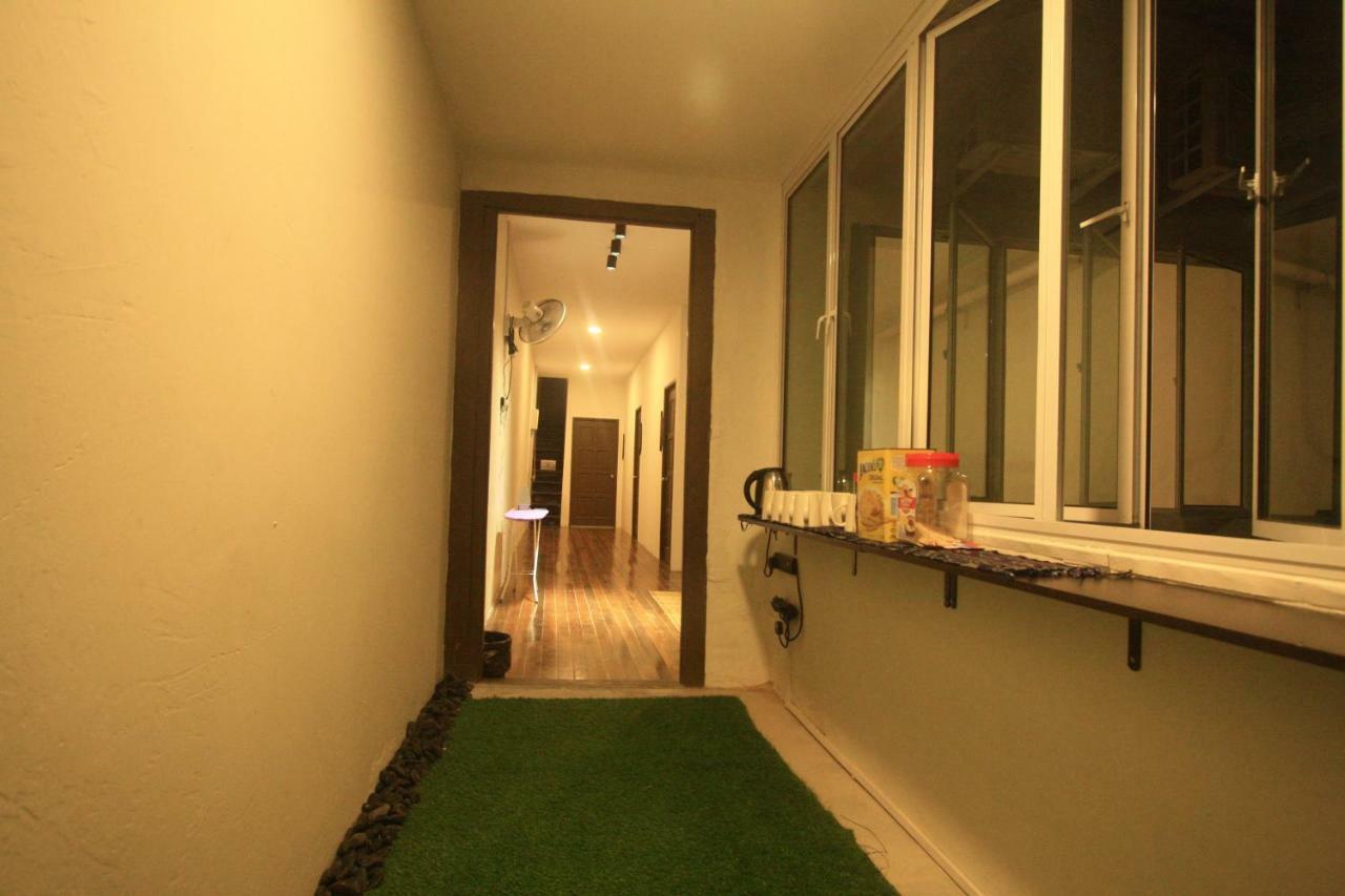 Hostel Hornbill'S Nest Kuching Zewnętrze zdjęcie
