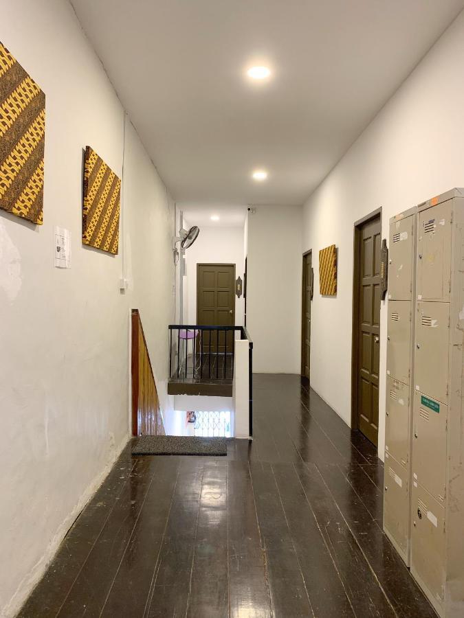 Hostel Hornbill'S Nest Kuching Zewnętrze zdjęcie