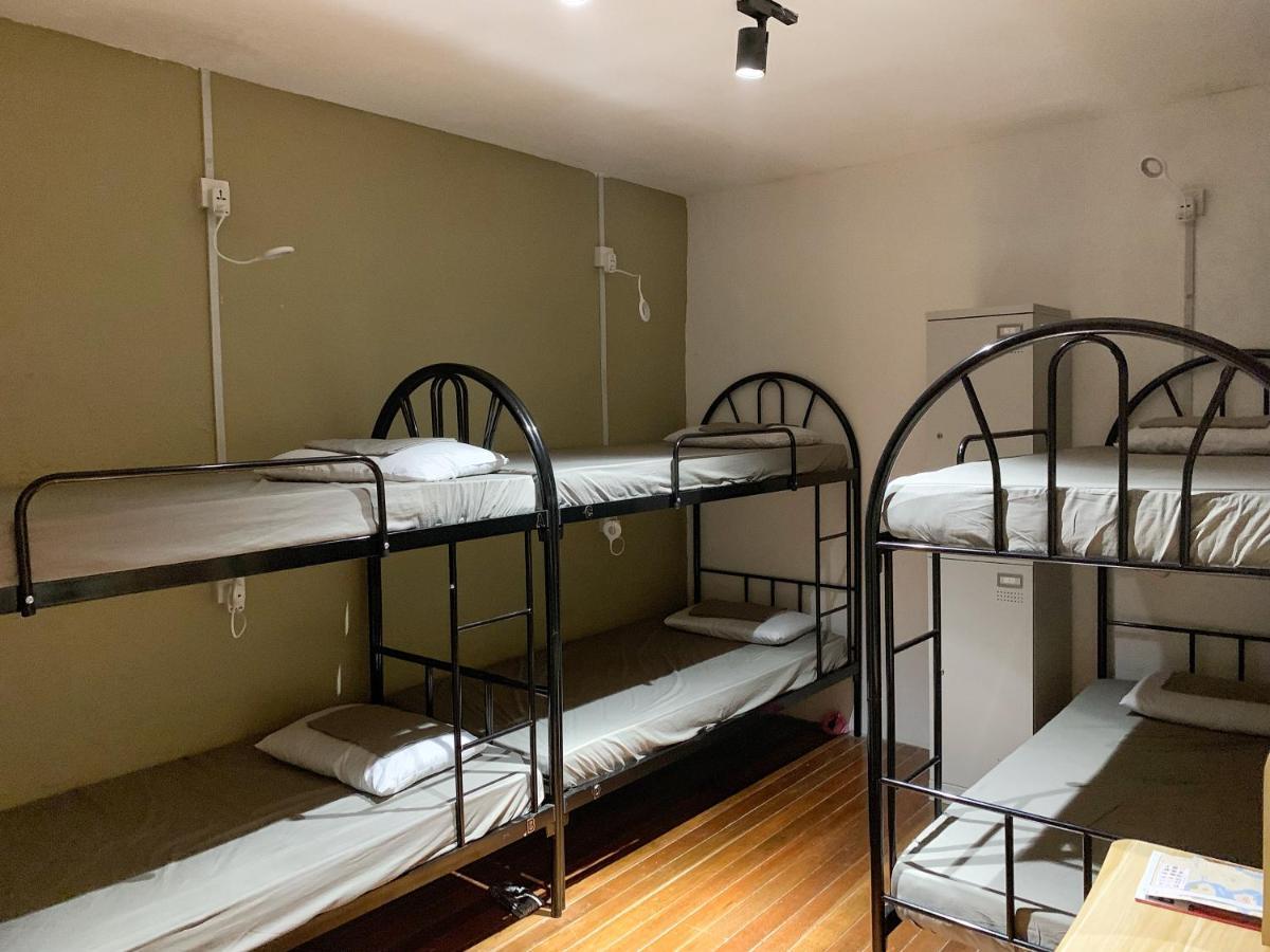 Hostel Hornbill'S Nest Kuching Zewnętrze zdjęcie